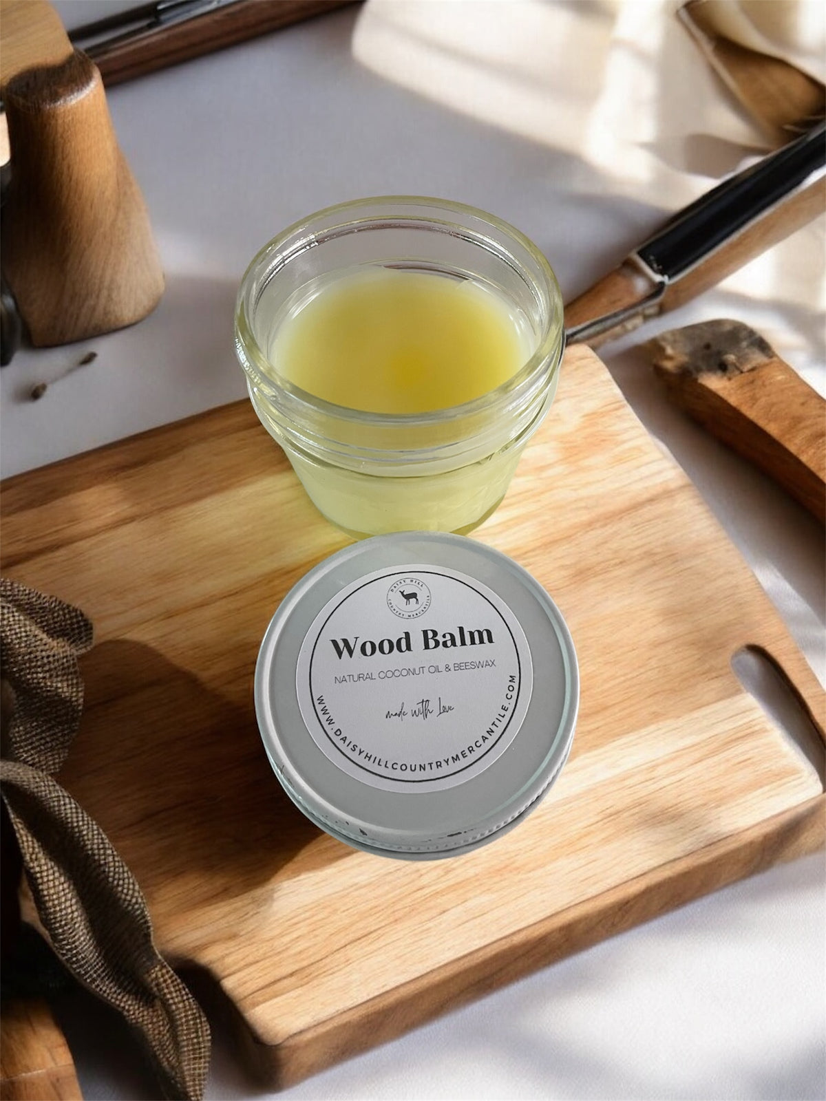 Baume pour bois naturel ~ Baume à la cire d’abeille ~ Ustensiles en bois ~ Planche à découper ~ Bloc de découpe ~ Encaustique pour meubles ~ Soin pour bois