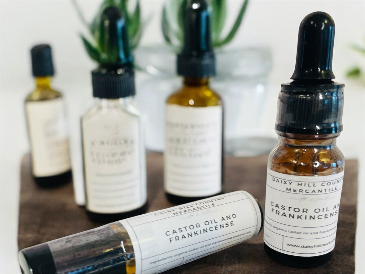 Castor Oil and Frankincense Oil Eye Roller Dropper